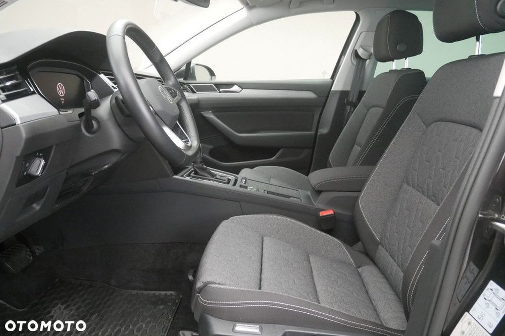 Volkswagen Passat Variant 1.5 TSI EVO Business DSG - 12