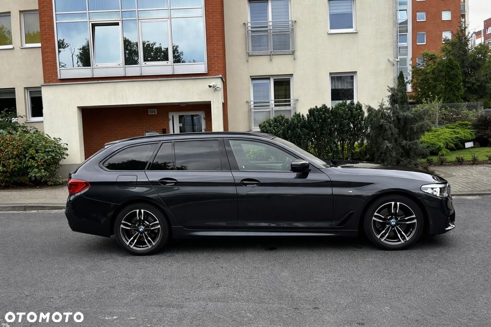 BMW Seria 5 520d M Sport Edition - 10