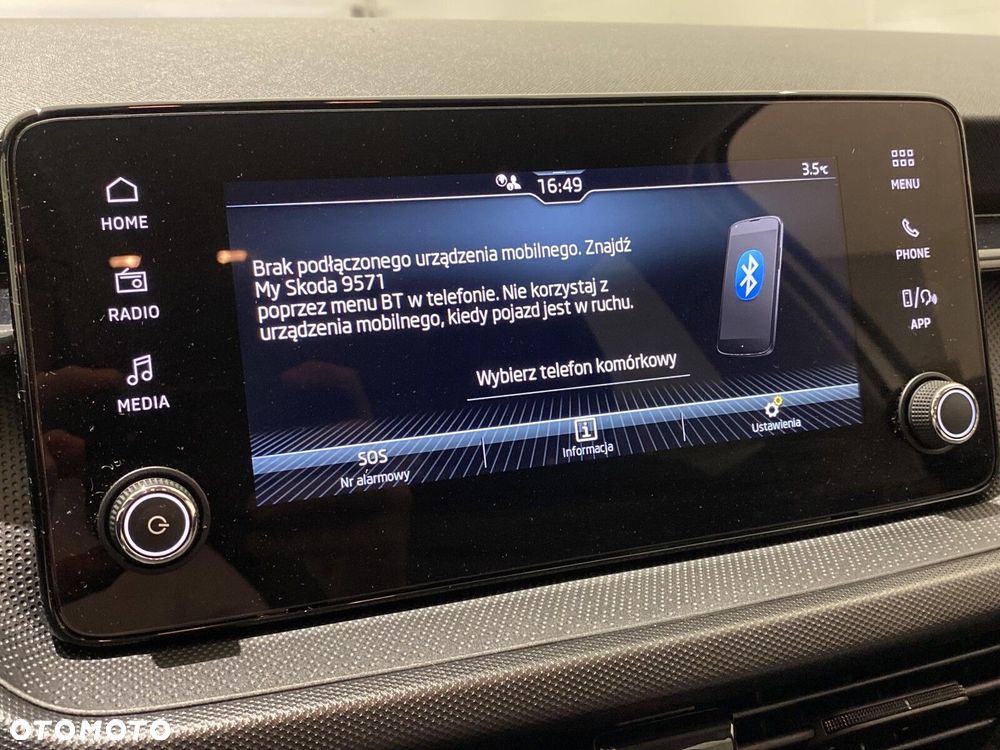 Skoda Fabia 1.0 Essence - 33