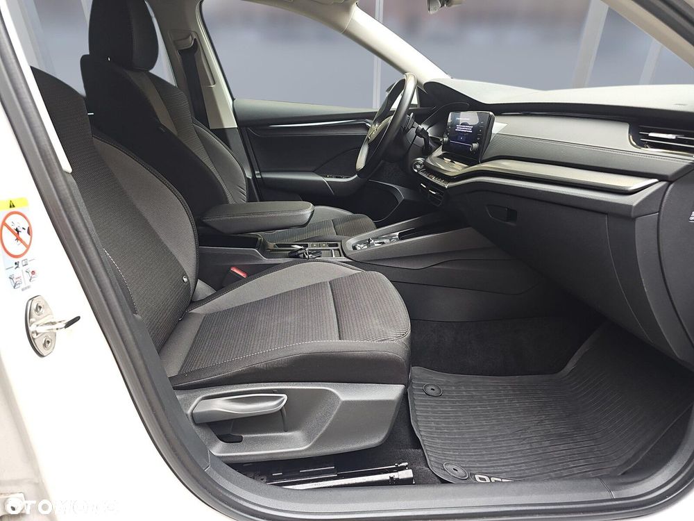Skoda Octavia 2.0 TDI Ambition DSG - 11
