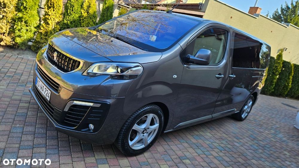 Peugeot Traveller L2 2.0 Business VIP - 4