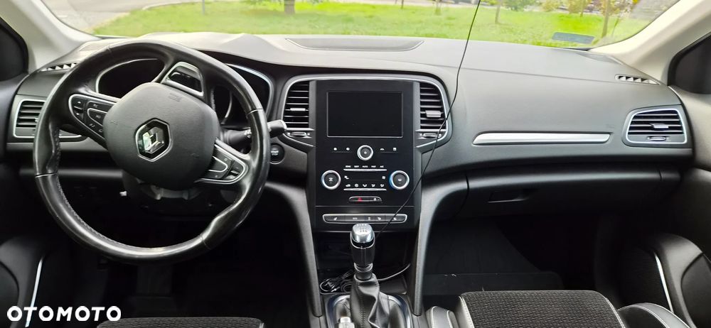 Renault Megane - 5