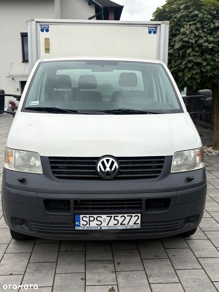 Volkswagen Transporter - 2