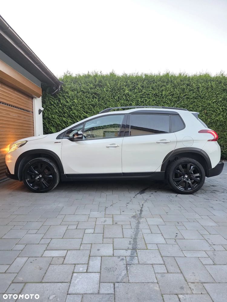 Peugeot 2008 PureTech 110 Stop&Start GT-Line Edition - 6
