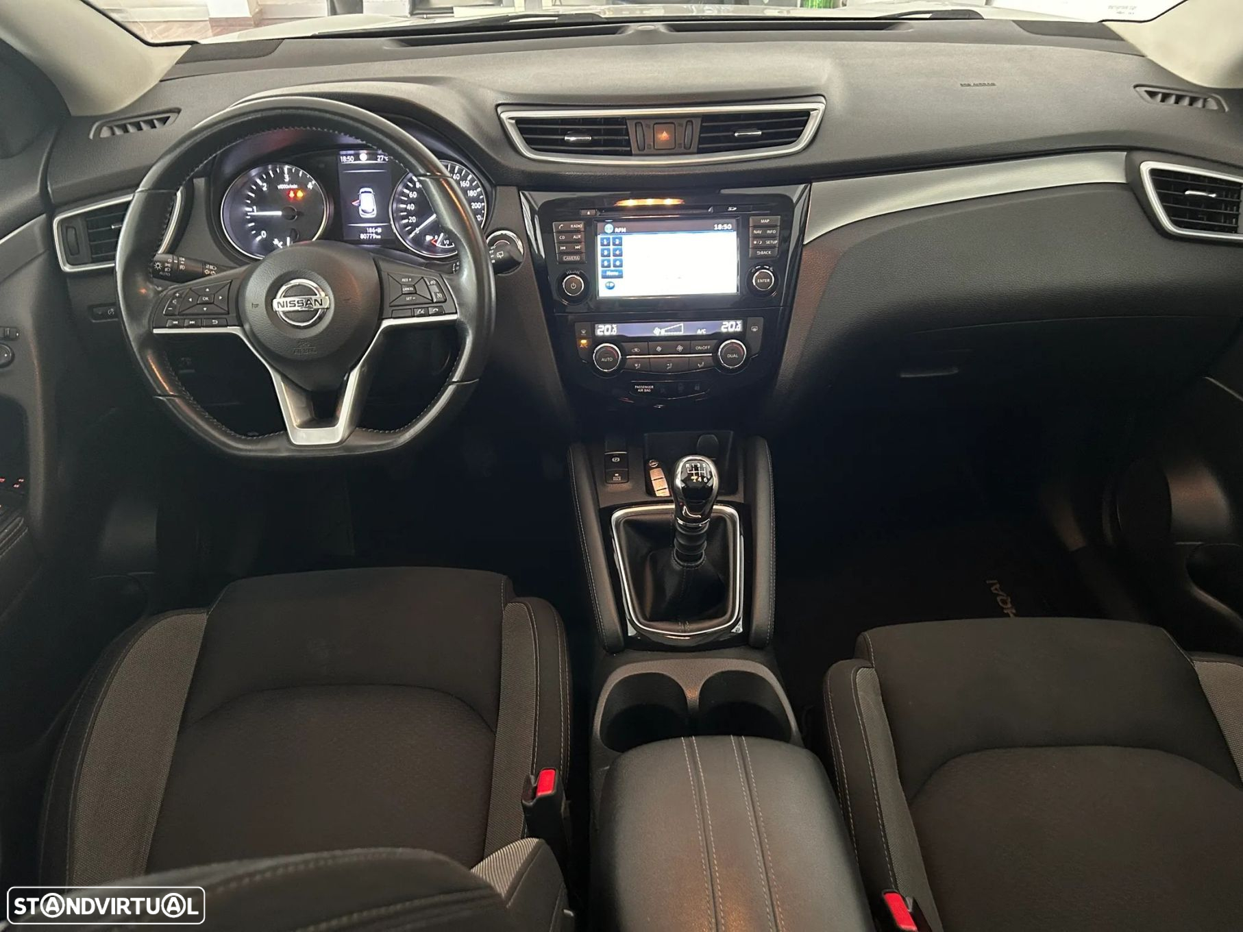 Nissan Qashqai 1.5 dCi N-Connecta J18 - 16