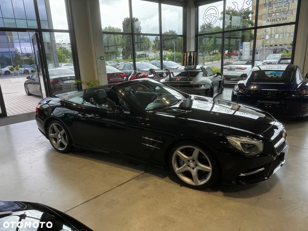 Mercedes-Benz SL 350 7G-TRONIC - 22