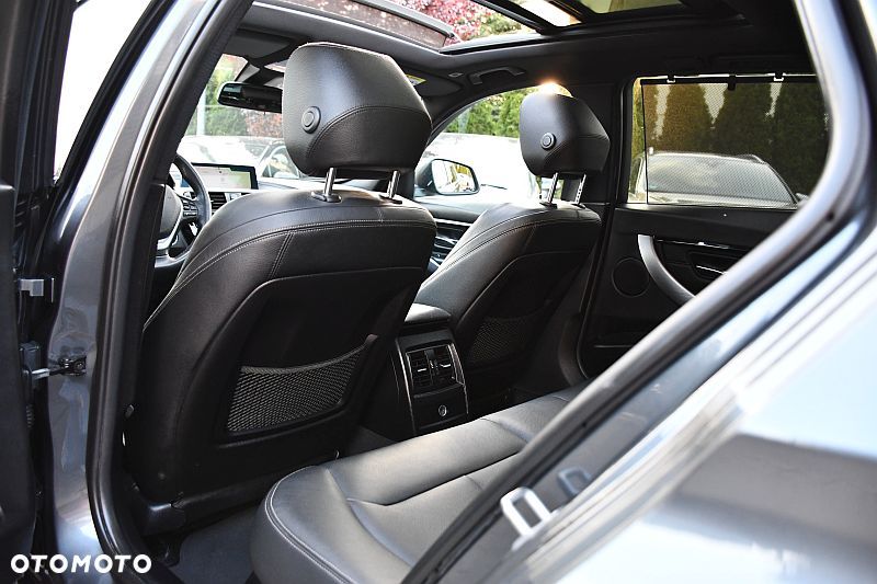 BMW Seria 3 320d xDrive Edition Luxury Line Purity - 21