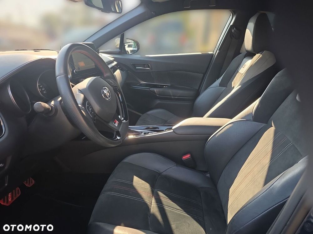 Toyota C-HR 1.8 Hybrid GPF GR Sport - 16