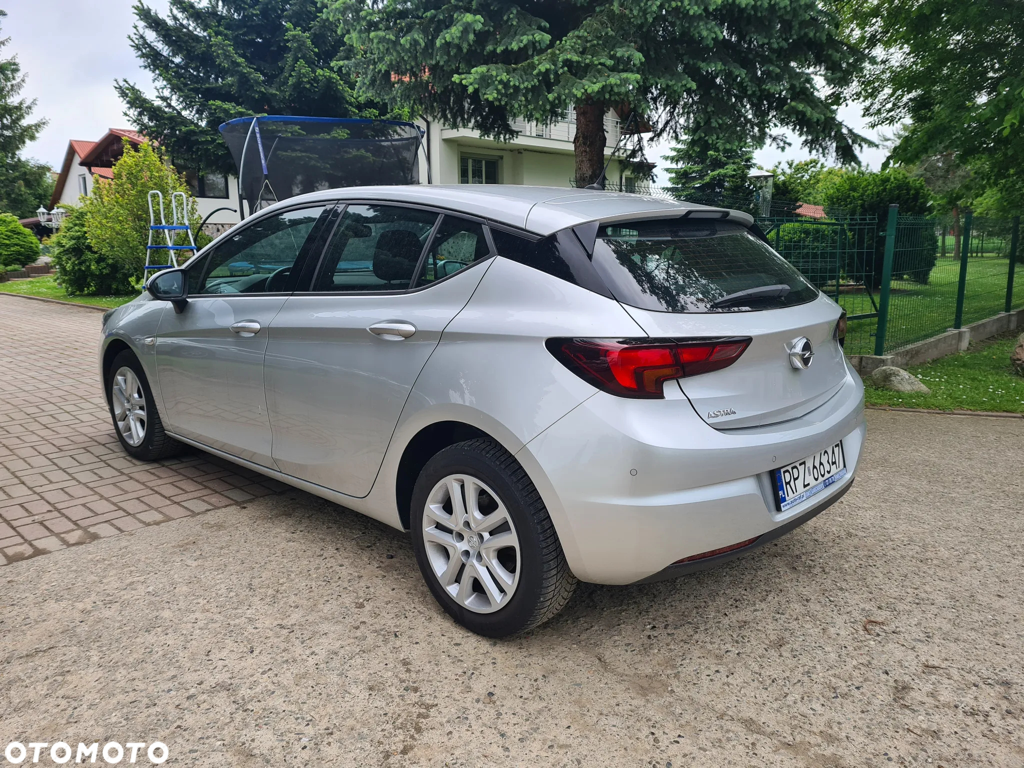 Opel Astra - 16