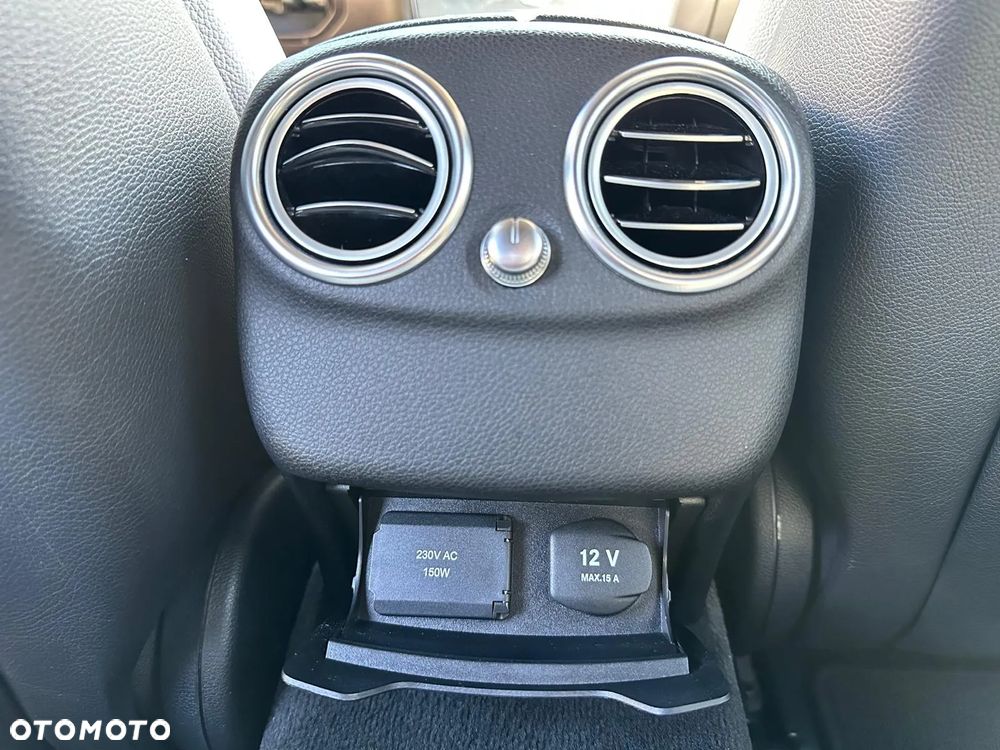 Mercedes-Benz Klasa C 220 (BlueTEC) d T 7G-TRONIC AMG Line - 7
