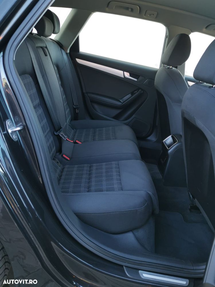 Audi A4 2.0 TDI DPF multitronic S line Sportpaket - 12