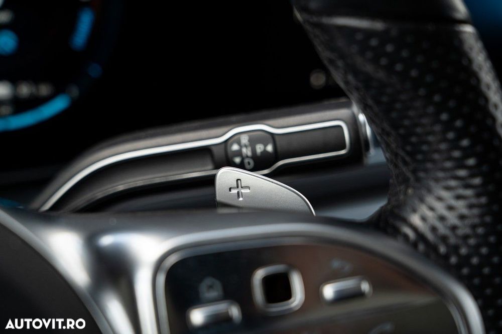 Mercedes-Benz GLE - 25