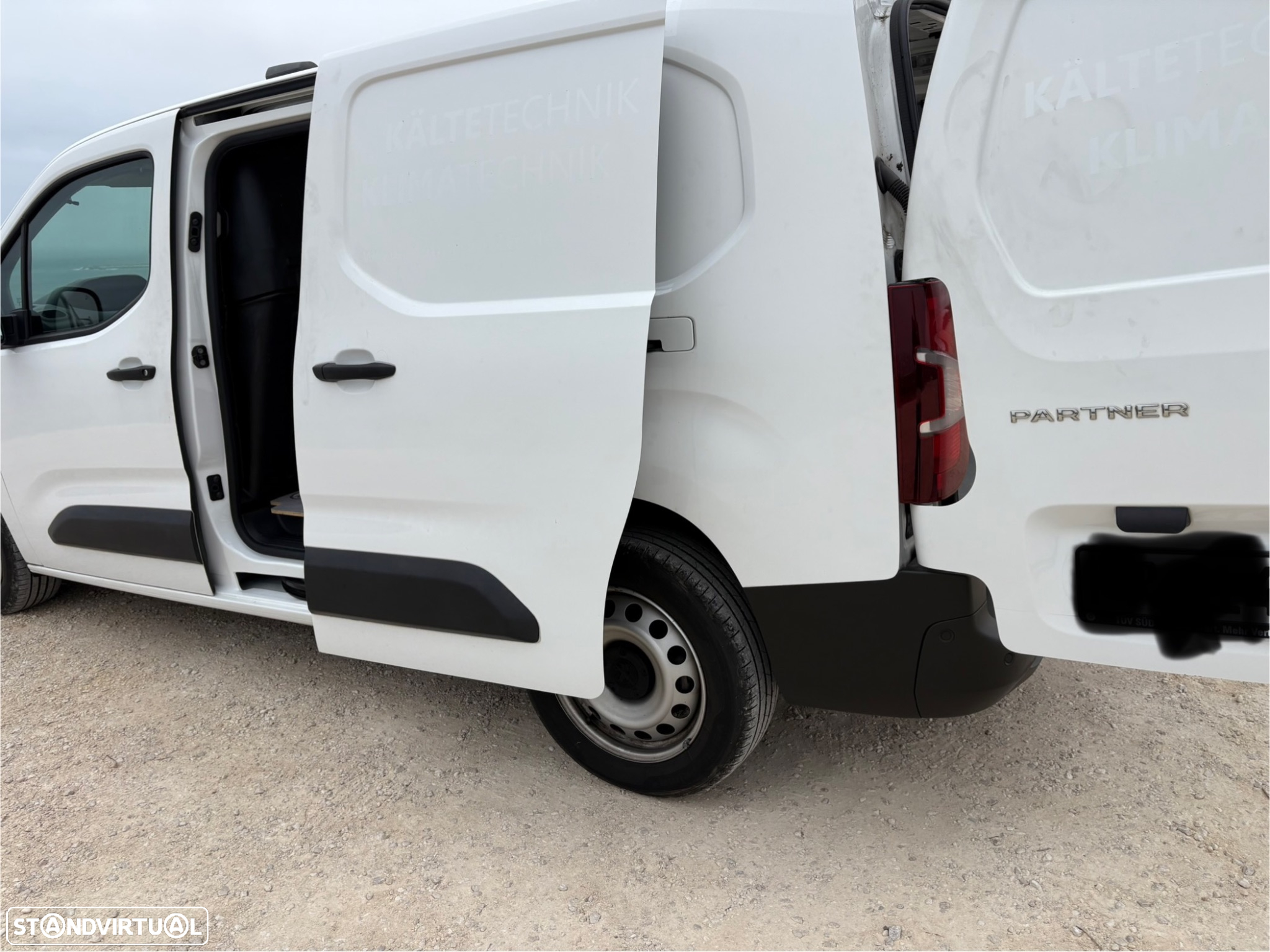 Peugeot Partner - 8