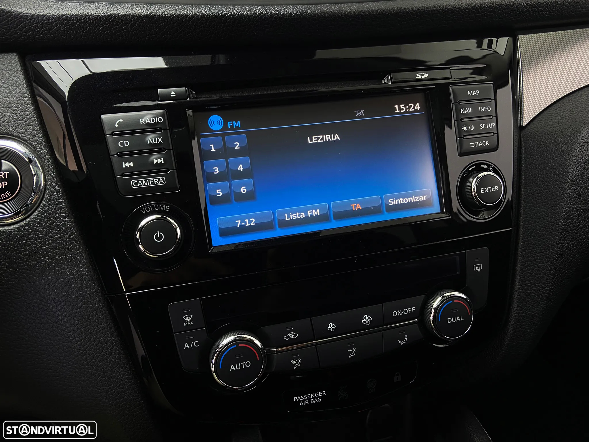 Nissan Qashqai 1.5 dCi N-Connecta 18 - 16