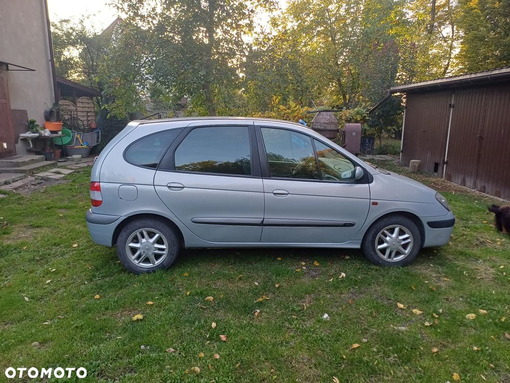 Renault Scenic - 7