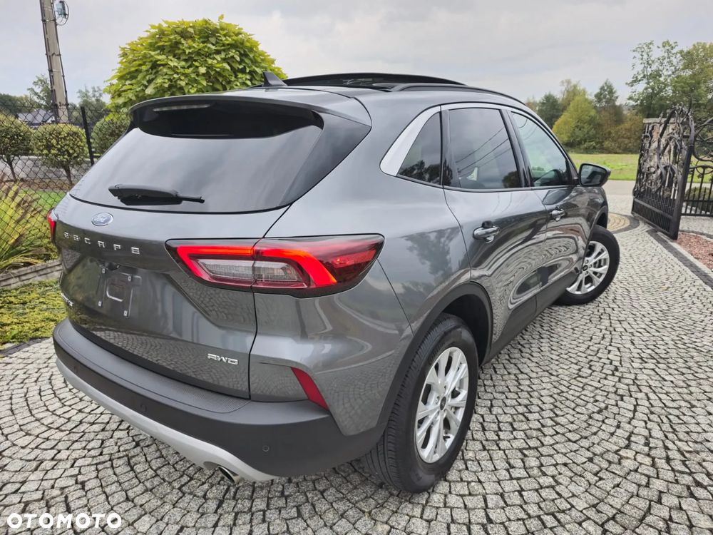 Ford Kuga - 3