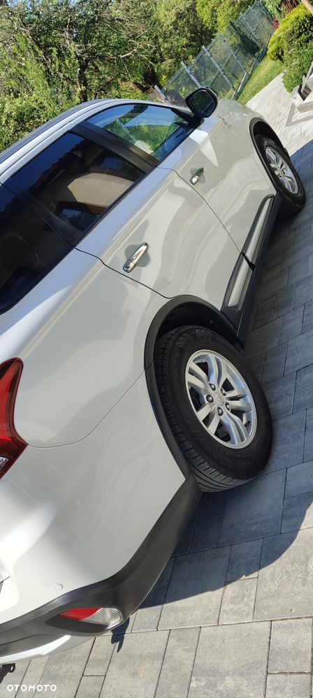 Mitsubishi Outlander 2.0 Invite + 2WD - 12