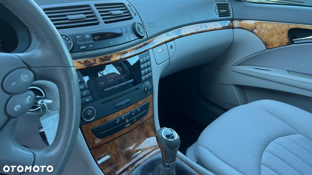 Mercedes-Benz Klasa E 200 Kompressor Elegance - 12