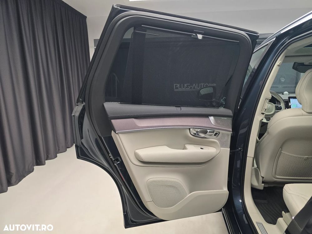 Volvo XC 90 - 23