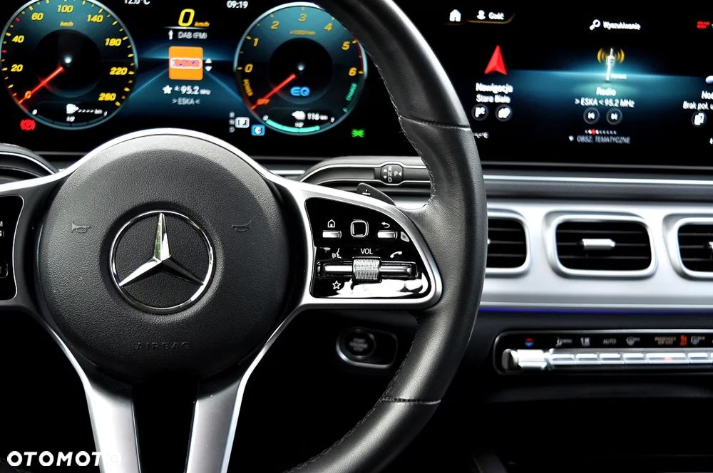 Mercedes-Benz GLE - 27