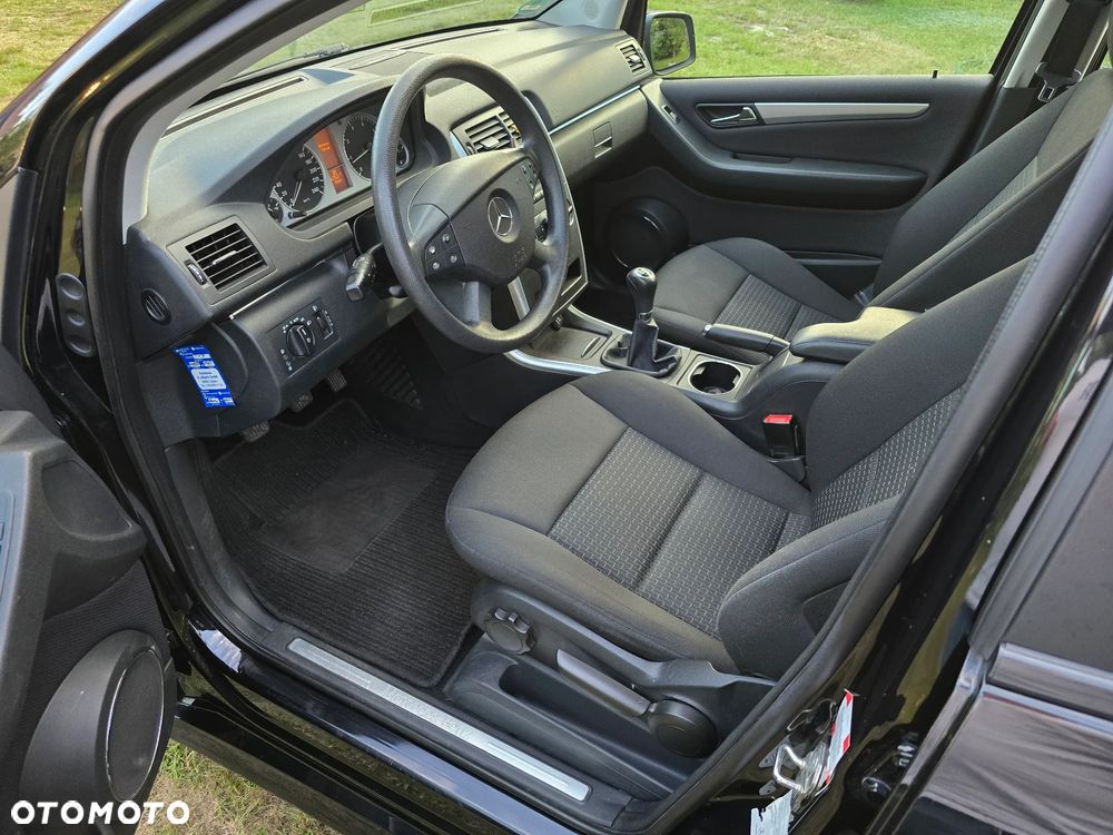 Mercedes-Benz Klasa B 170 - 2
