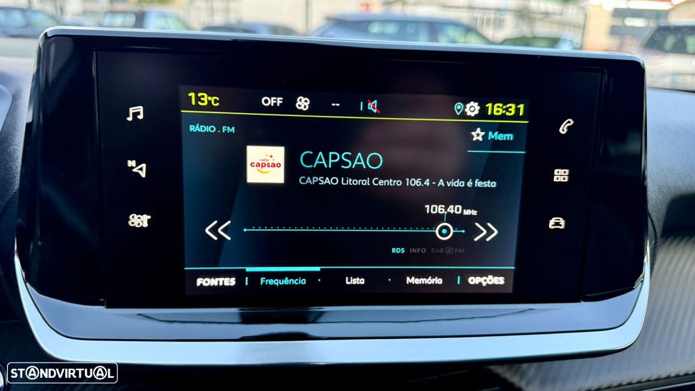 Peugeot e-2008 Allure Pack - 10