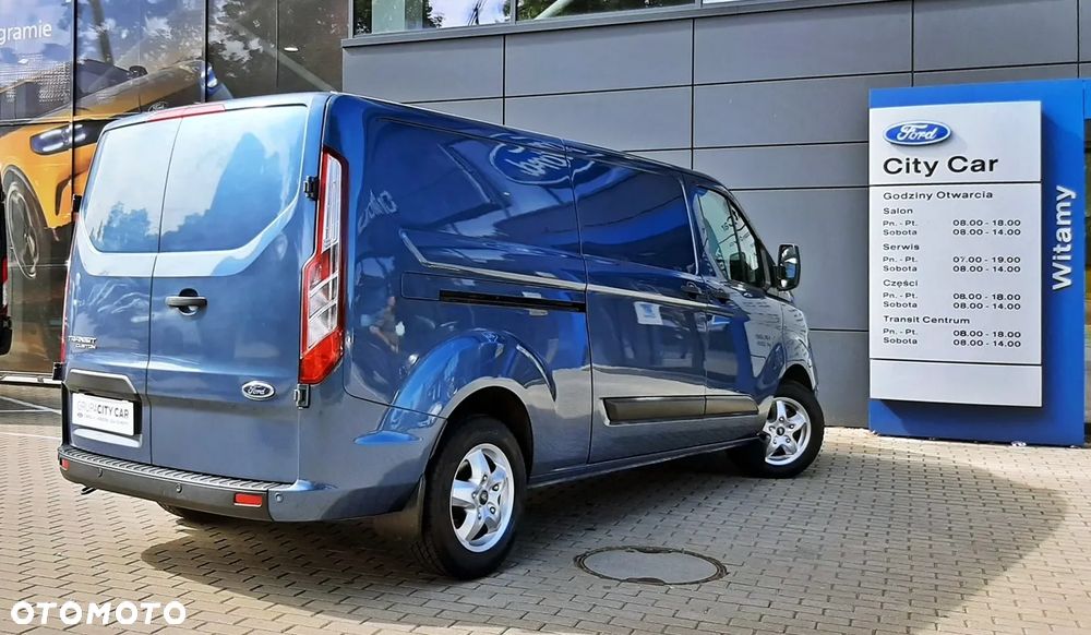 Ford CUSTOM - 20