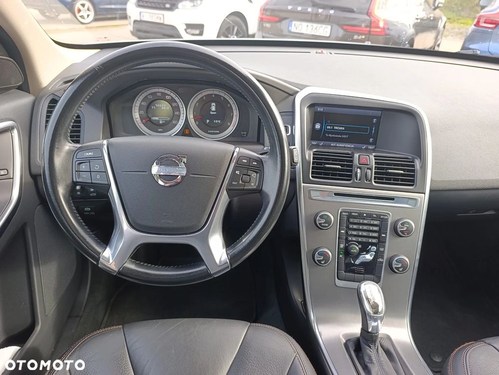Volvo XC 60 T6 AWD Edition Pro - 9