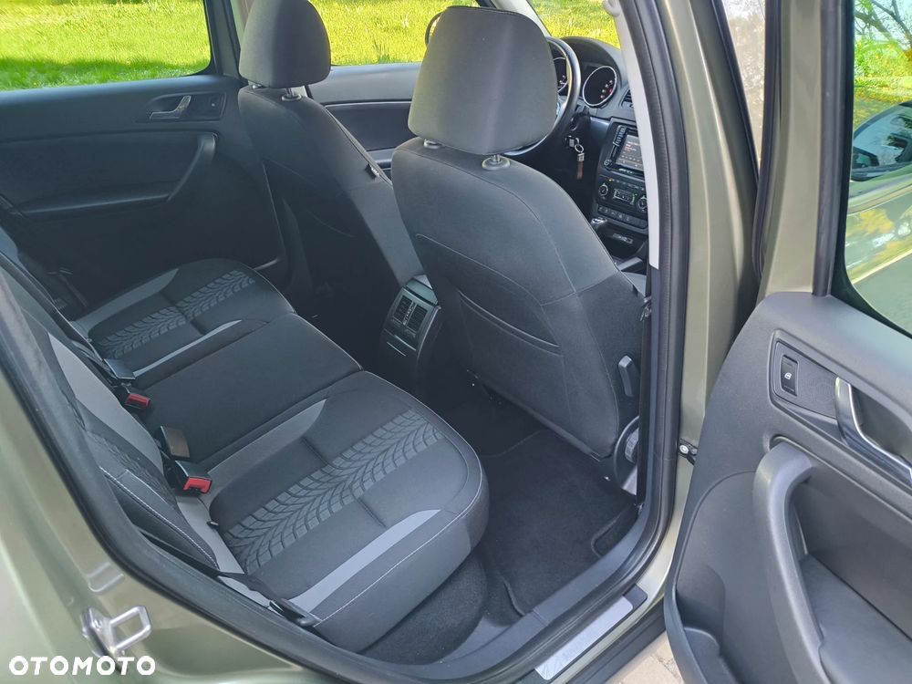 Skoda Yeti Tour Out 2.0 TDI SCR 4x4 DSG - 14