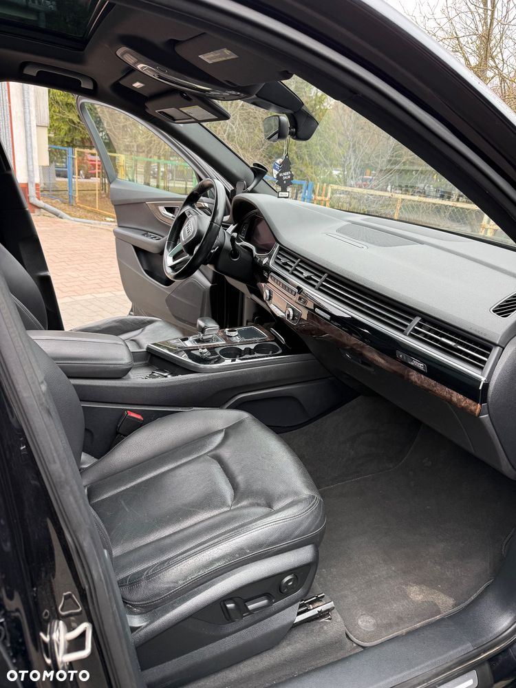 Audi Q7 - 22