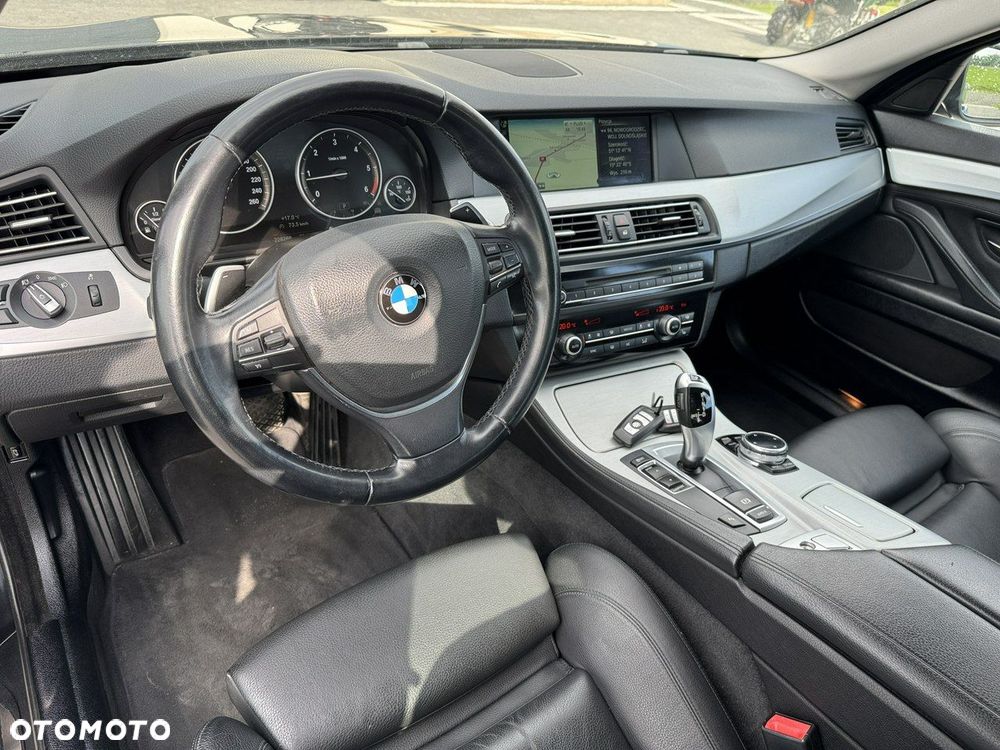 BMW Seria 5 520d - 17