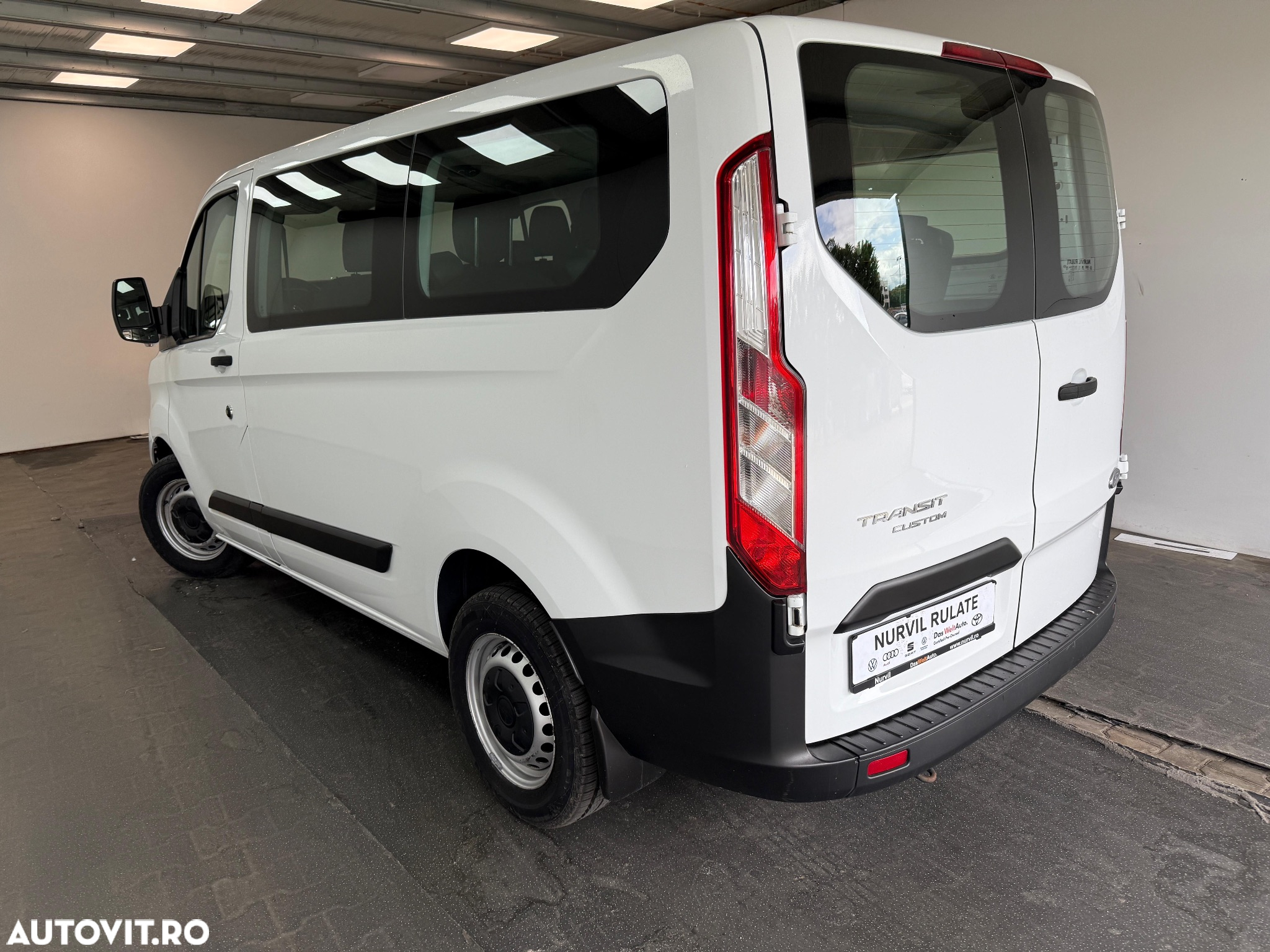 Ford Transit Custom Kombi 320 2.0 EcoBlue 105 CP L1H1 Trend - 17