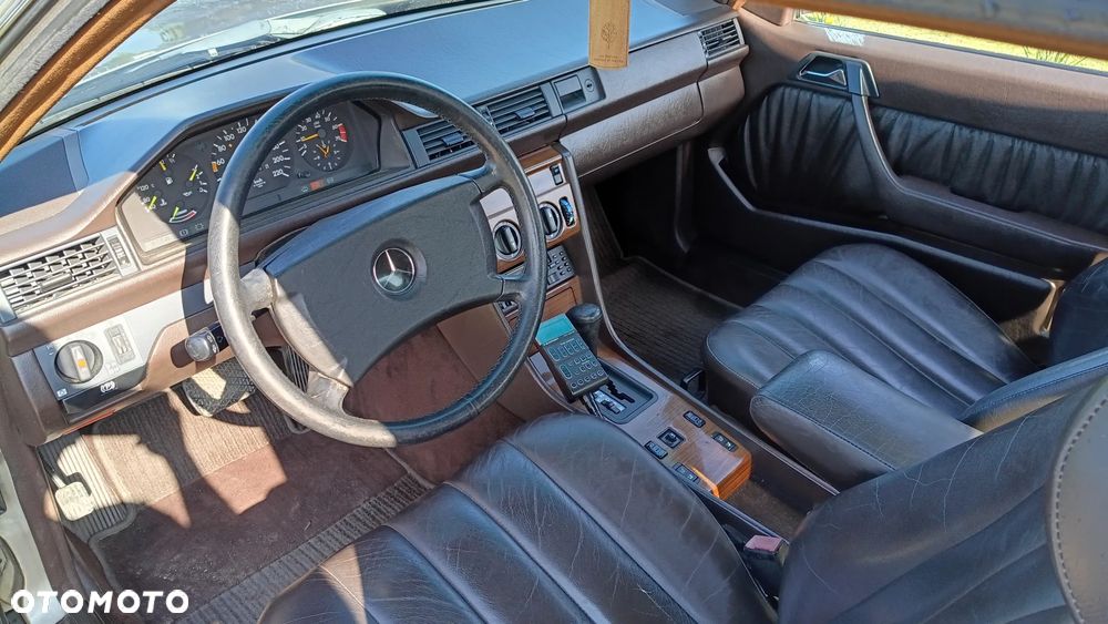 Mercedes-Benz W124 (1984-1993) - 6