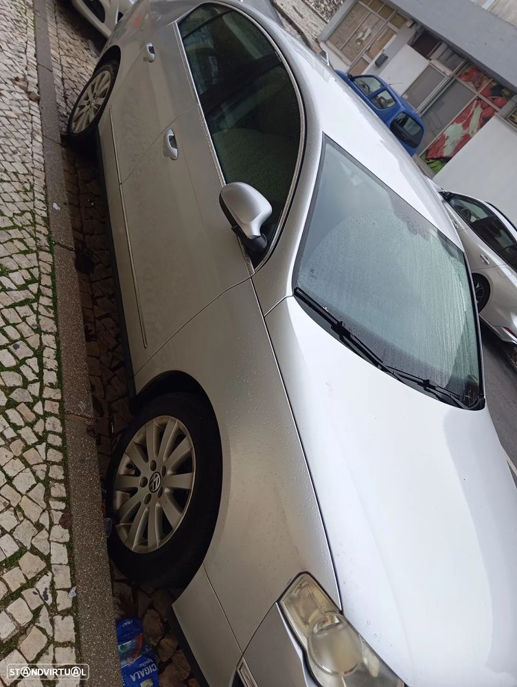 VW Passat 2.0 TDI 4M Confortline - 4