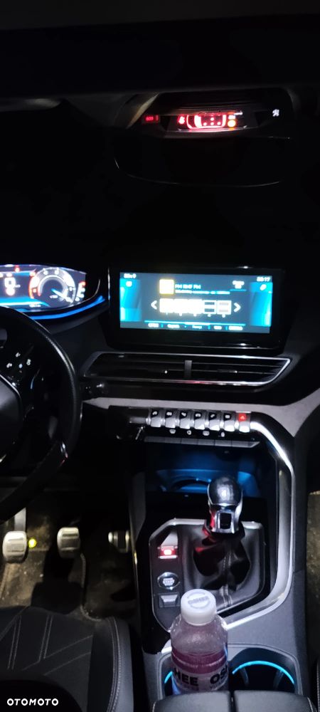 Peugeot 5008 1.5 BlueHDi GT S&S - 20