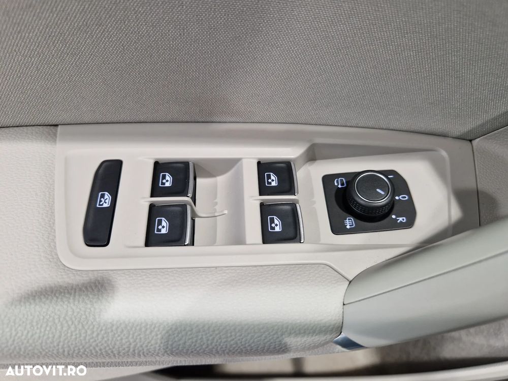 Volkswagen Tiguan - 16