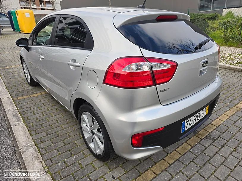 Kia Rio 1.2 CVVT SX - 4