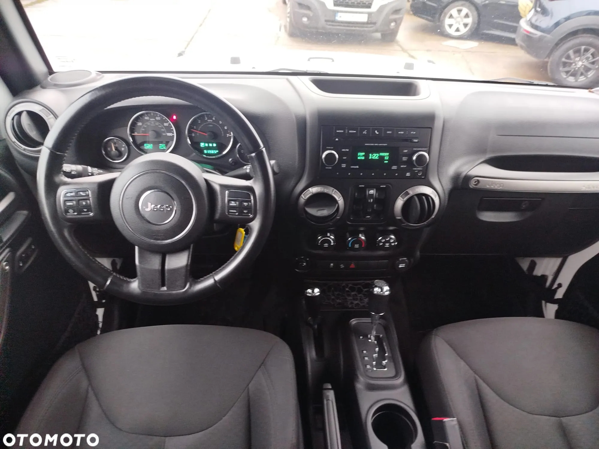Jeep Wrangler 3.6 Unlim Sahara - 16