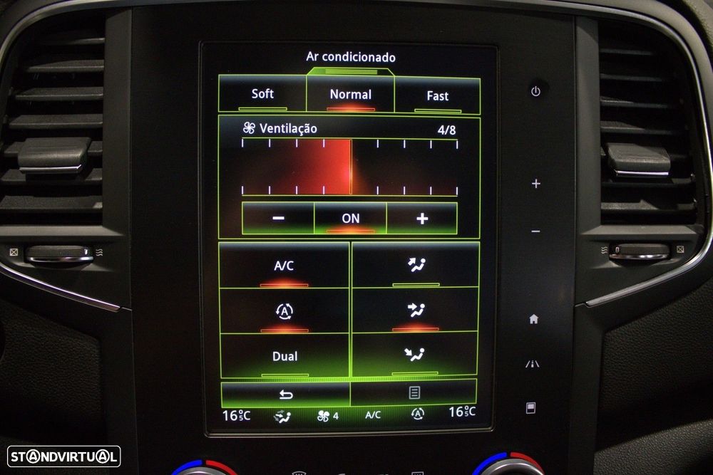 Renault Mégane Sport Tourer 1.5 dCi Bose Edition EDC - 45