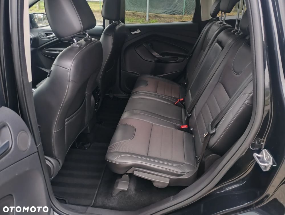 Ford Kuga 2.0 TDCi 4x4 Titanium - 35