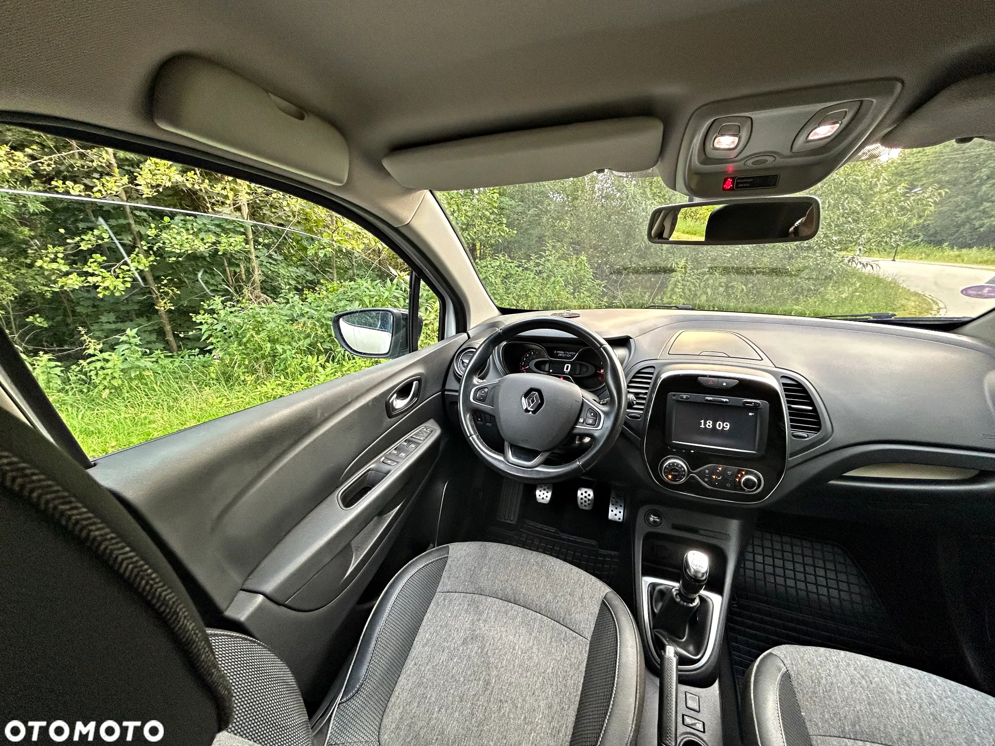 Renault Captur ENERGY TCe 120 Initiale Paris - 22