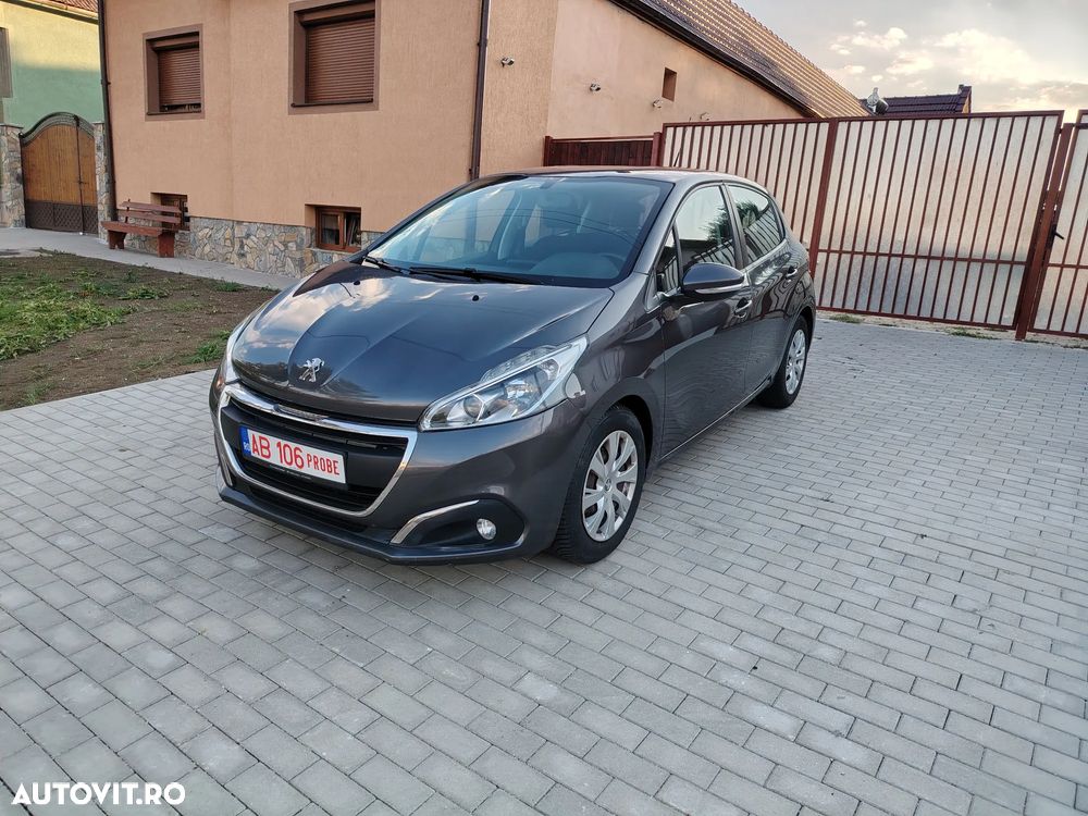 Peugeot 208 1.2 L PureTech Active - 14