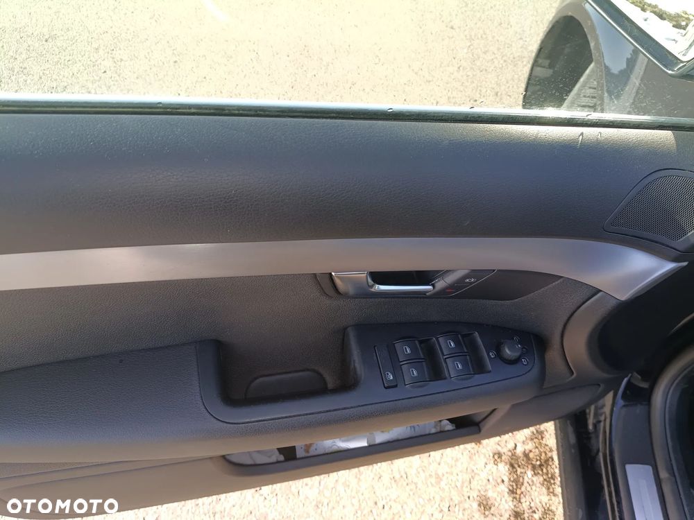 Audi A4 Avant 2.0T FSI Multitronic - 18