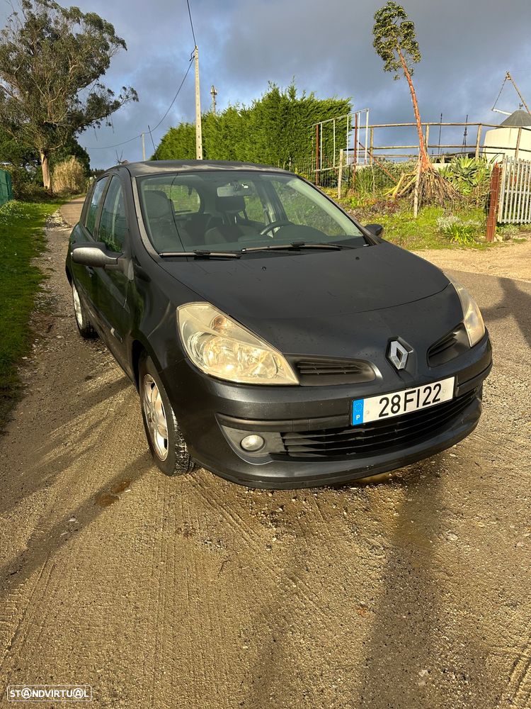 Renault Clio 1.2 16V Dynamique - 4