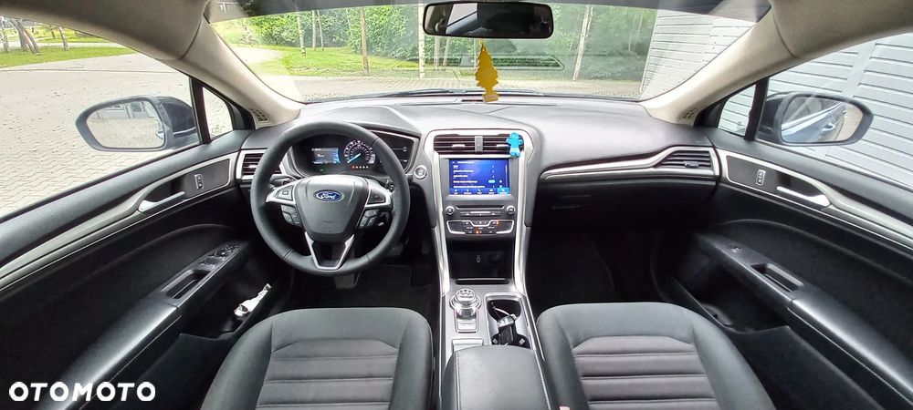 Ford Mondeo - 9