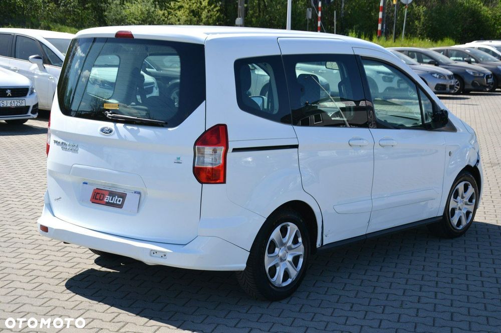 Ford Tourneo Courier - 7