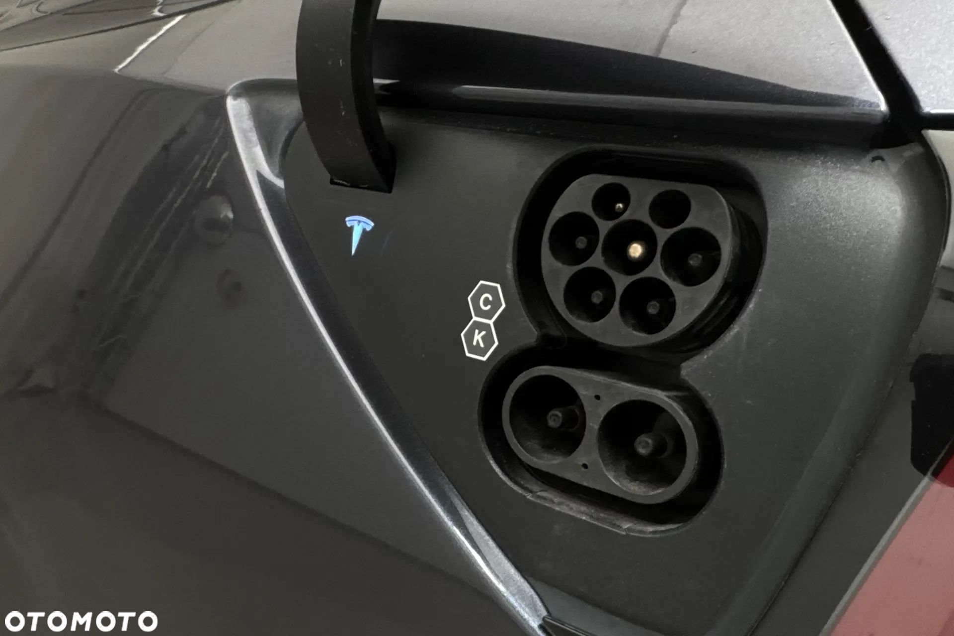 Tesla Y Long Range AWD - 11