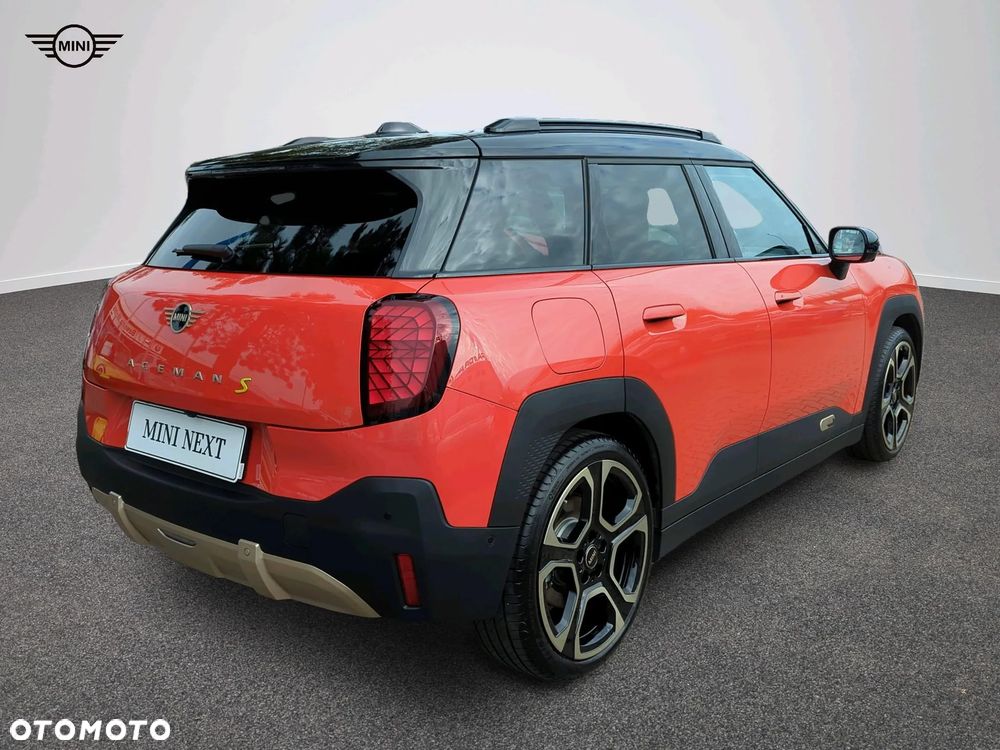 MINI Aceman SE 54.2kWh Linia Favoured - 3