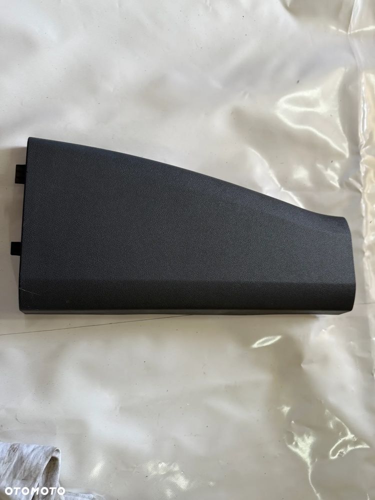 Osłona słupka prawa | Ford Transit Custom - JK21-v243w08-b