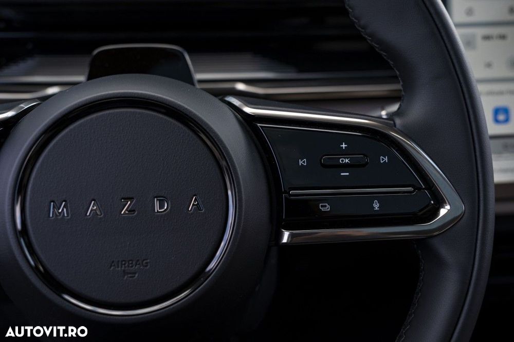 Mazda CX-6e - 18